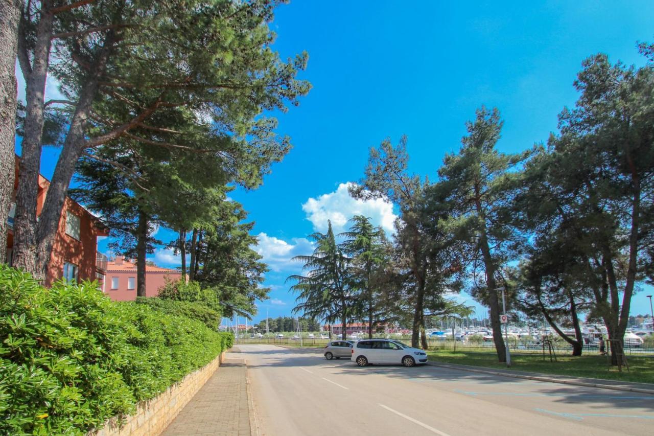 Vesna S Apartment Novigrad Istria Eksteriør billede